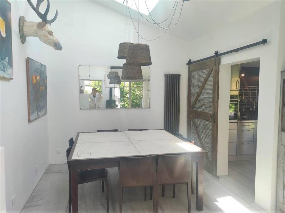ヴェルノン La Maison Gastonヴィラ エクステリア 写真